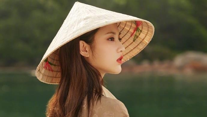 'Nang tho' cua Truong Nghe Muu doi non la, chup anh o Viet Nam hinh anh