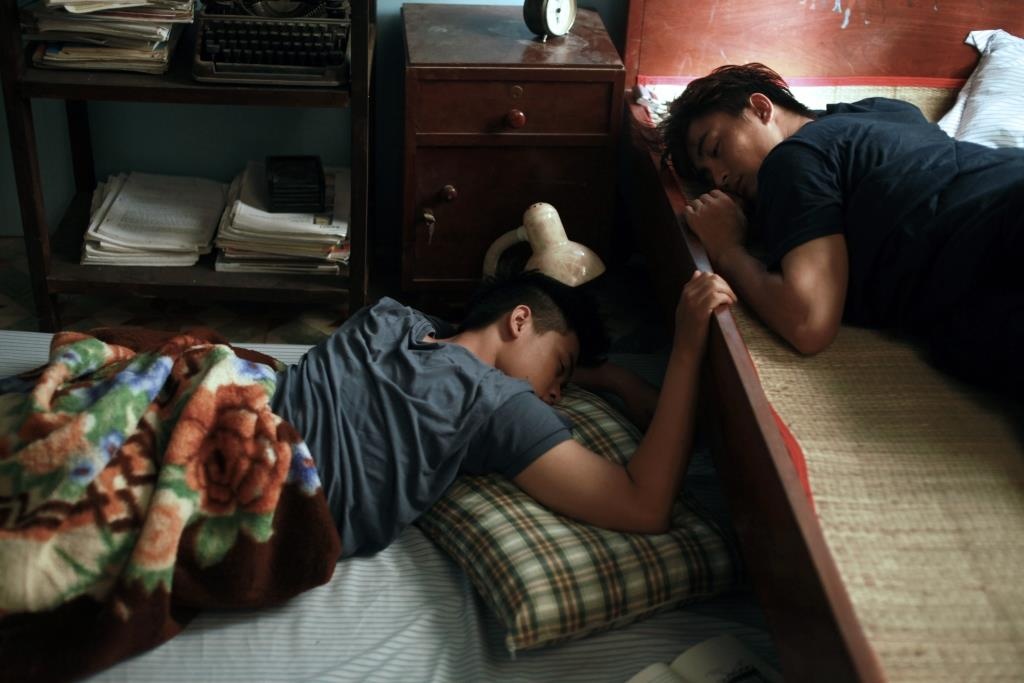 thưa mẹ con đi review ảnh 2 thua me con di review anh 2