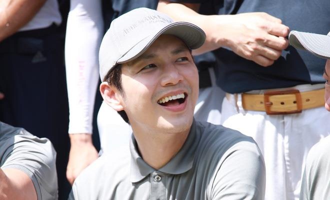 'Nam than cua moi nam than' Chung Han Luong van phong do o tuoi 45 hinh anh