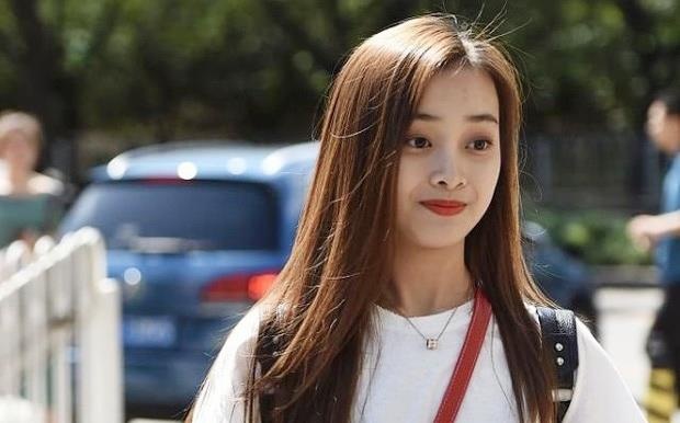 'Hoc vien minh tinh Trung Quoc' don loat hot boy, hot girl nhap hoc hinh anh