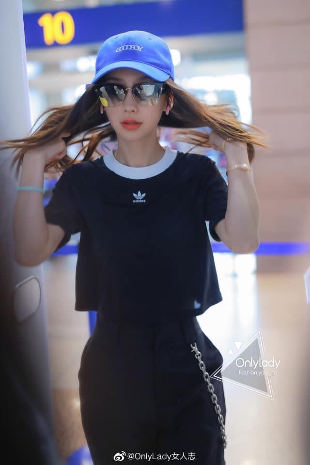 duong mich do dang angela baby o san bay anh 13