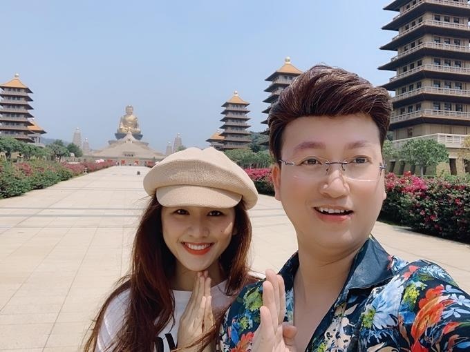 Nhan sac ban gai giao vien cua Sy Luan hinh anh