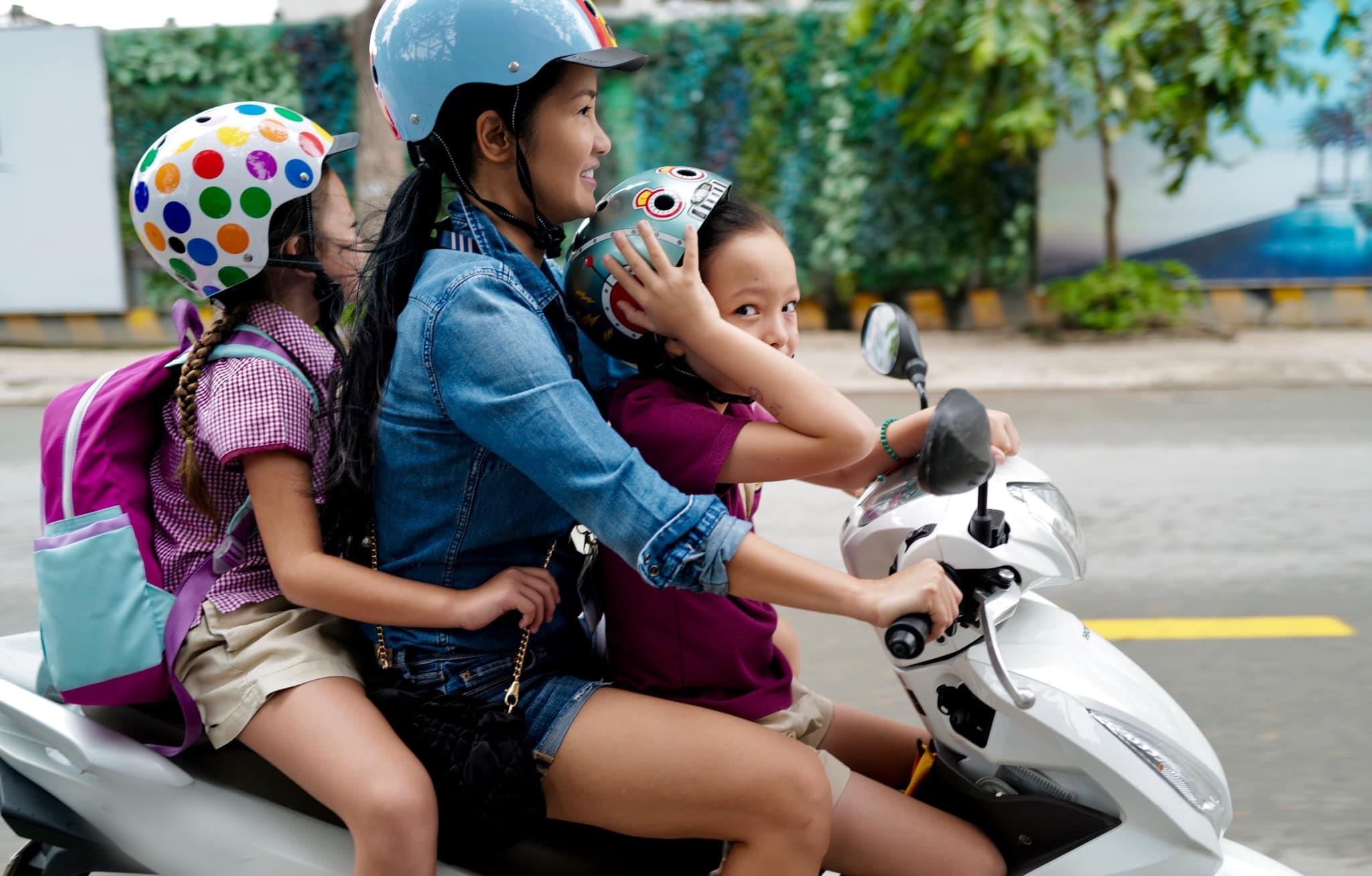 con sao viet di khai giang anh 1