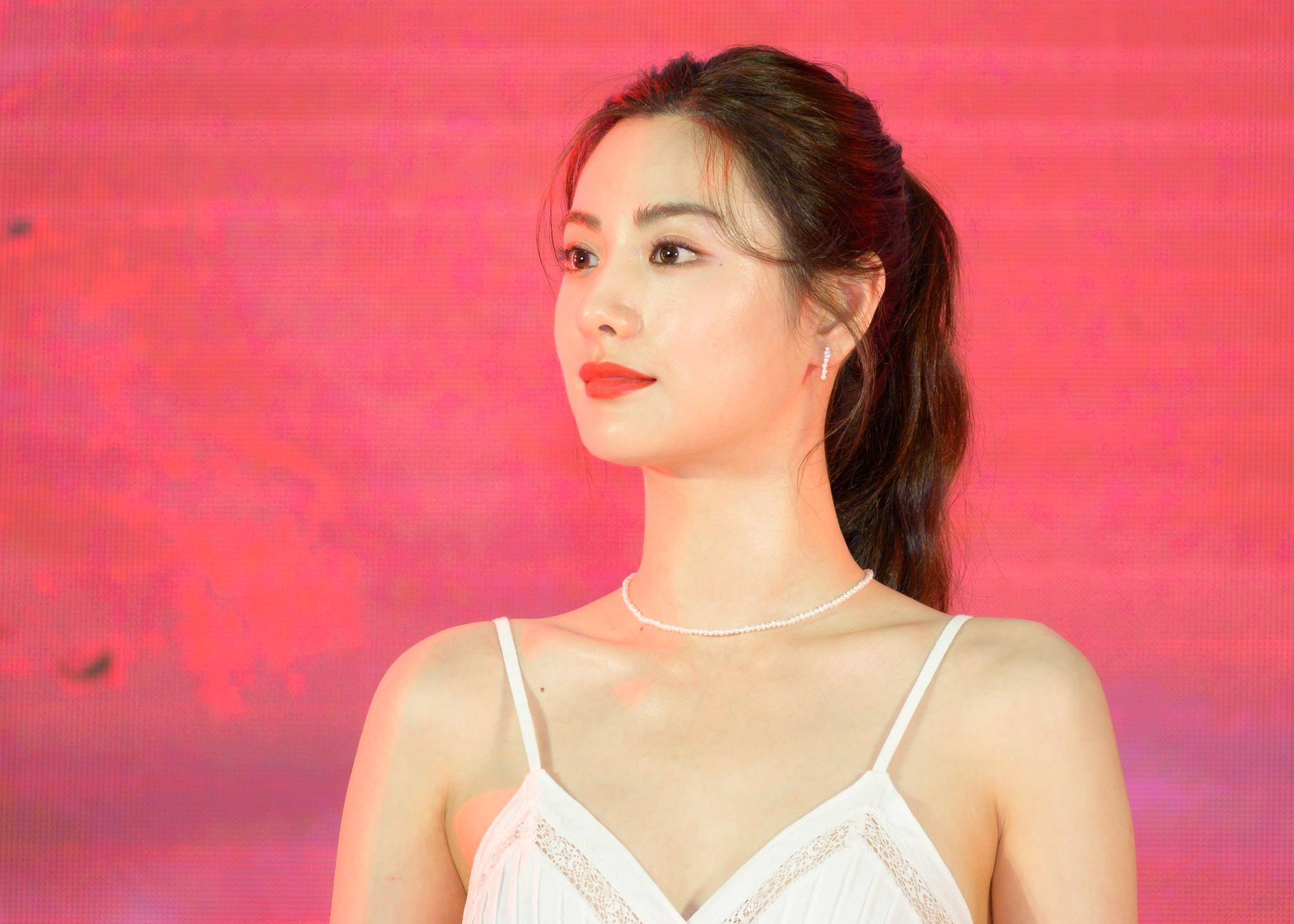 nana nhan sac doi thuc anh 9