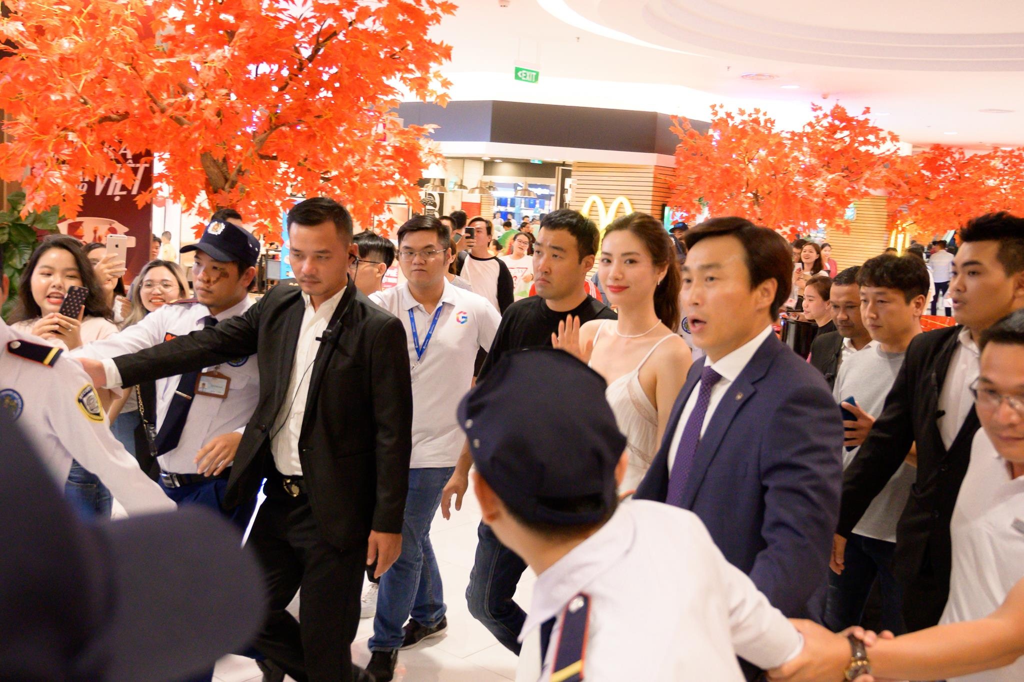 nana nhan sac doi thuc anh 13