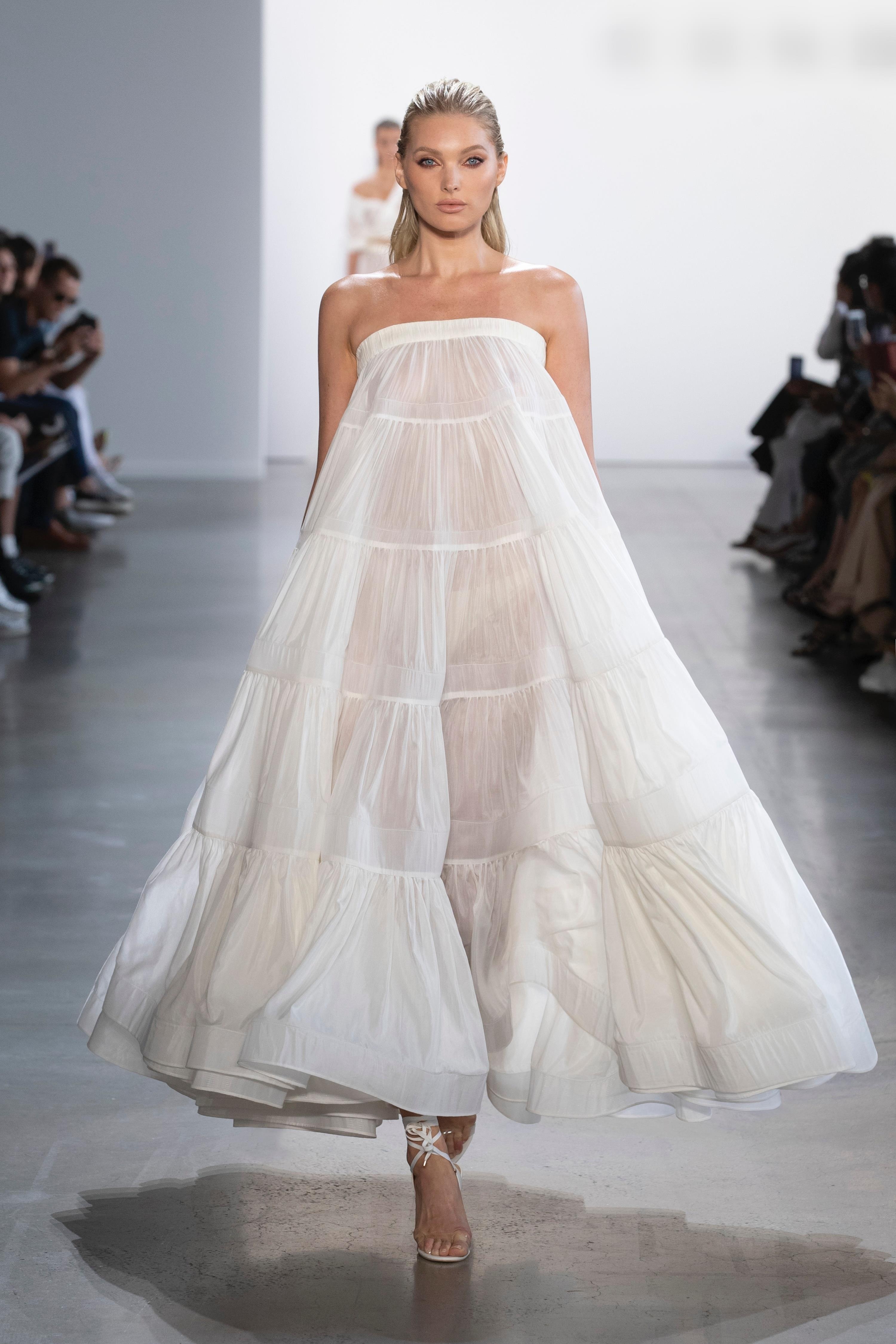 thien than noi y Elsa Hosk anh 16