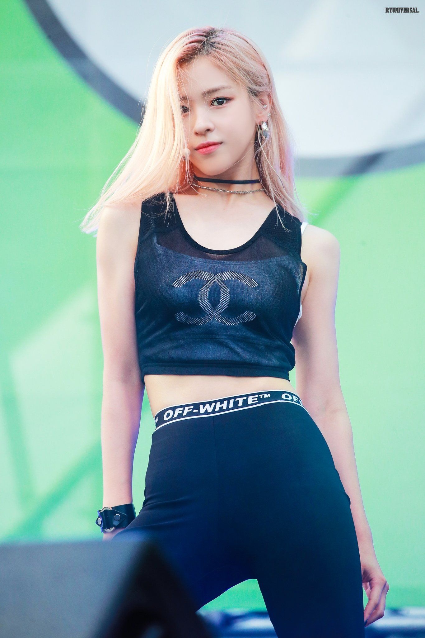 than tuong han duoc tuyen chon tren pho anh 4