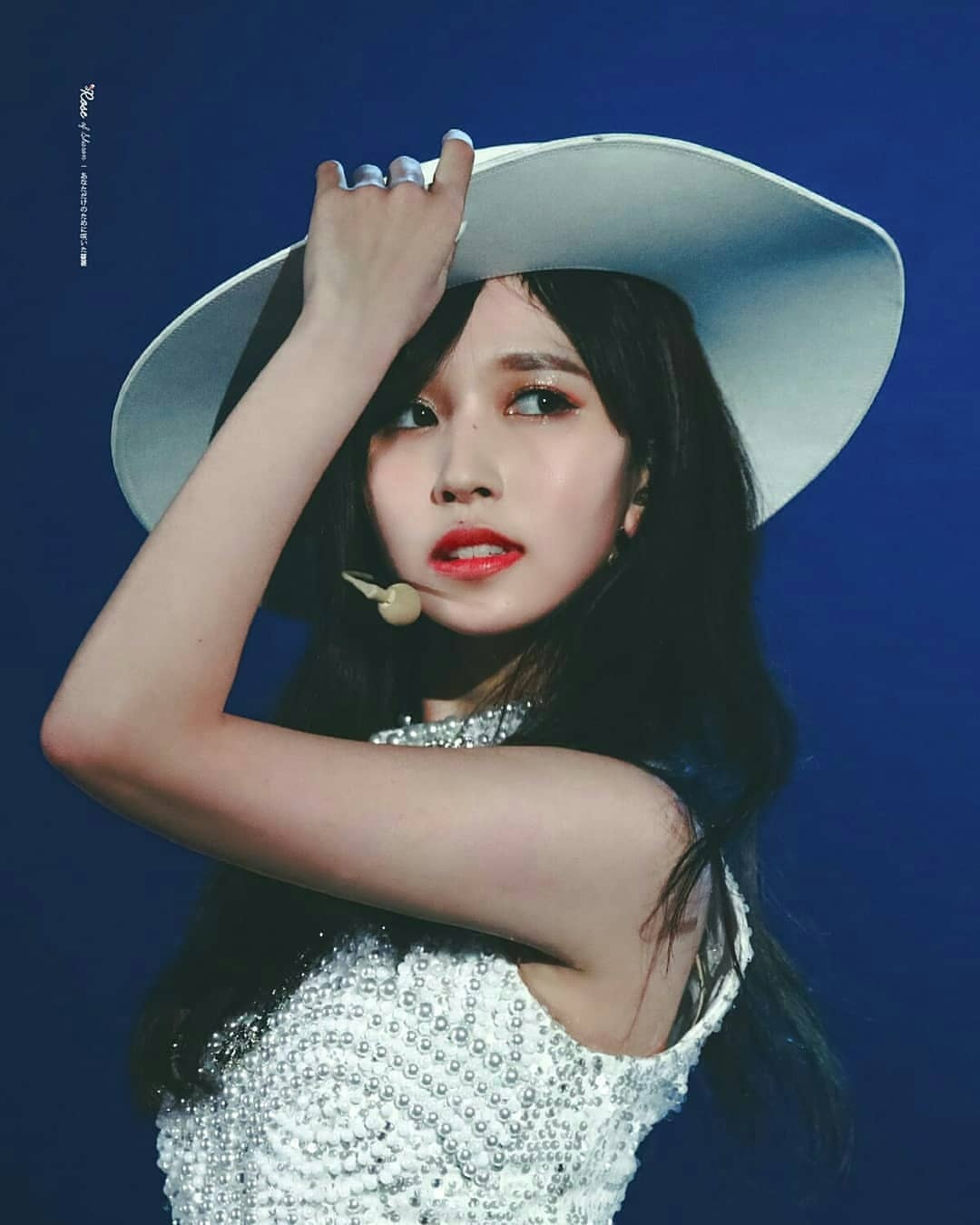 than tuong han duoc tuyen chon tren pho anh 2