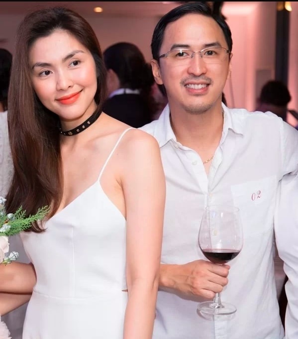 tang thanh ha va chong ky niem 10 nam anh 18