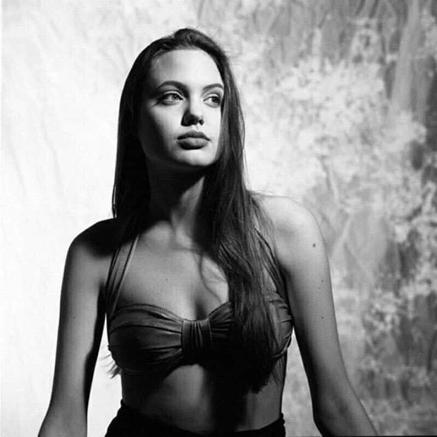 angelina jolie nhan sac 16 tuoi anh 3
