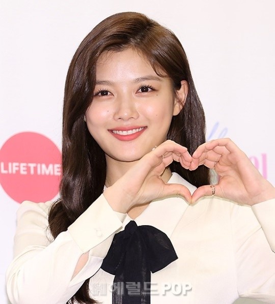 kim so hyun kim yoo jung do sac anh 2