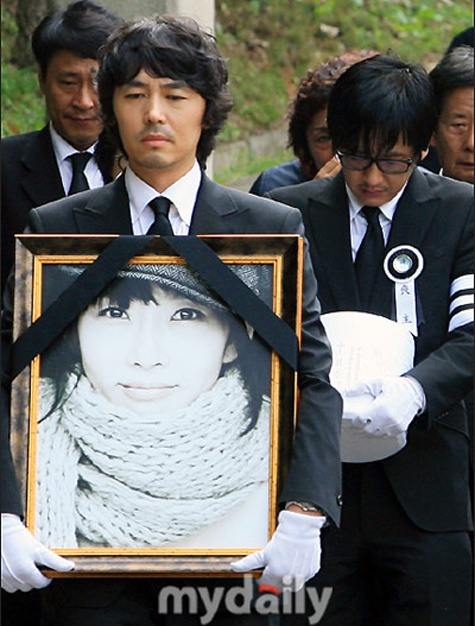 ngay mat cua choi jin sil anh 8