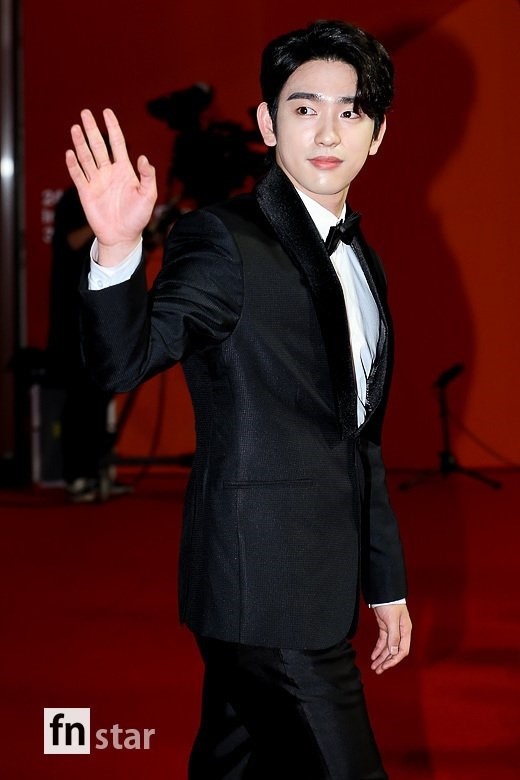 tham do lien hoan phim busan anh 25