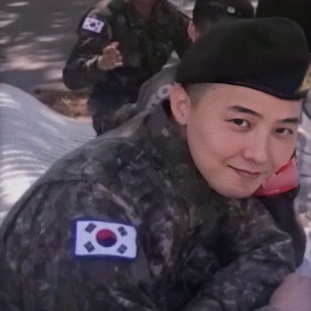 g-dragon giúp cổ phiếu YG tăng mạnh  ảnh 3 g-dragon giup co phieu YG tang manh anh 3