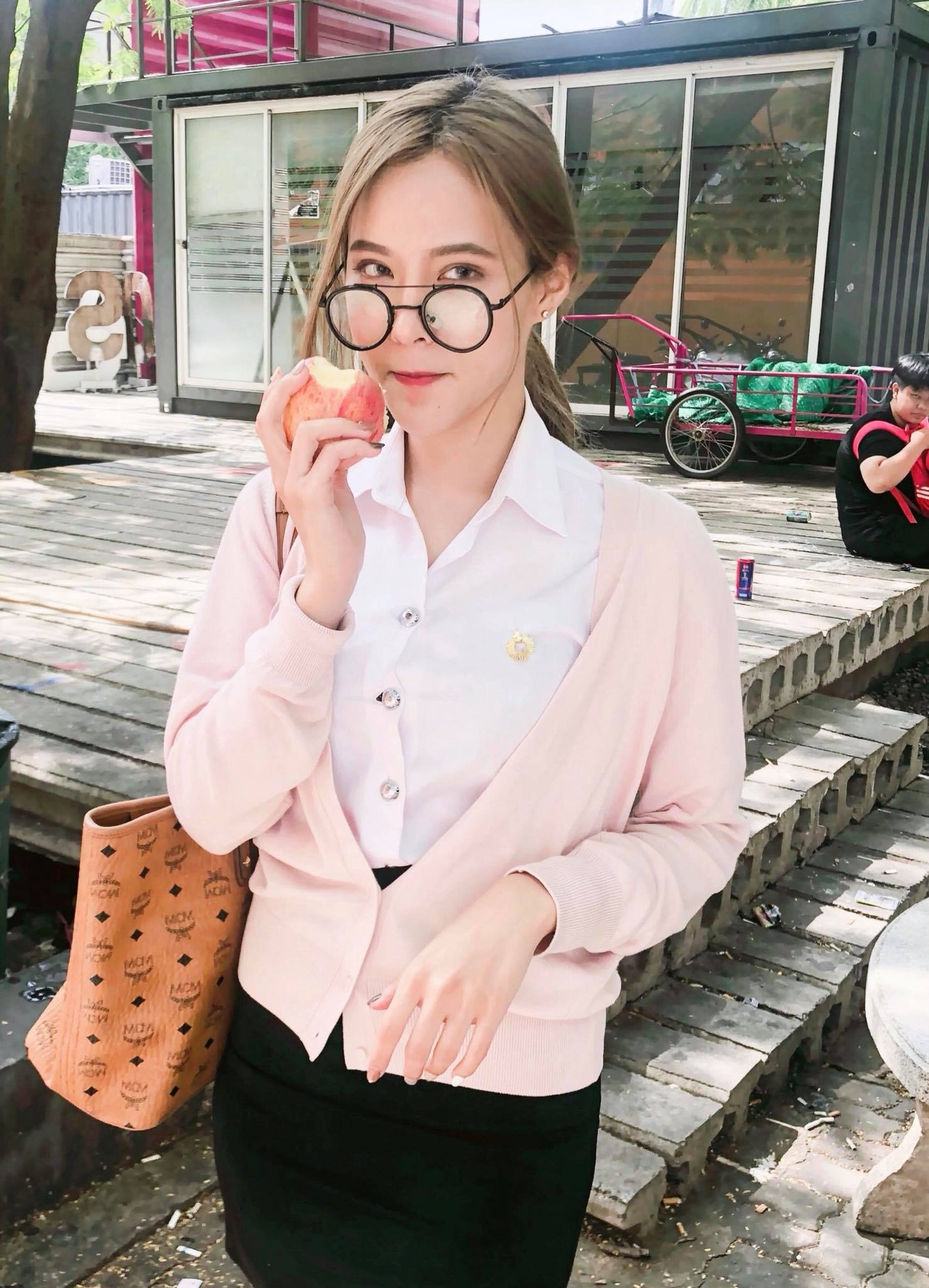 ban gai nguoi mau quang hung anh 3