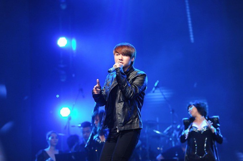 son tung m-tp 7 nam ca hat anh 1