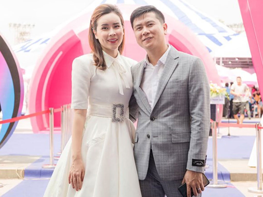 ho hoai anh luu huong giang ly hon anh 1