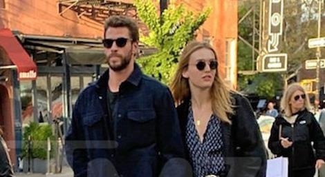 Liam Hemsworth hen ho voi sao nu goi cam sau ly hon hinh anh