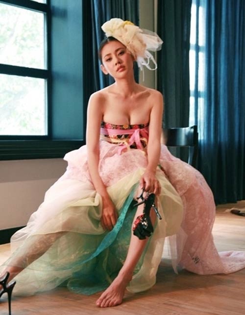 sao quoc te mac quoc phuc cach tan anh 7