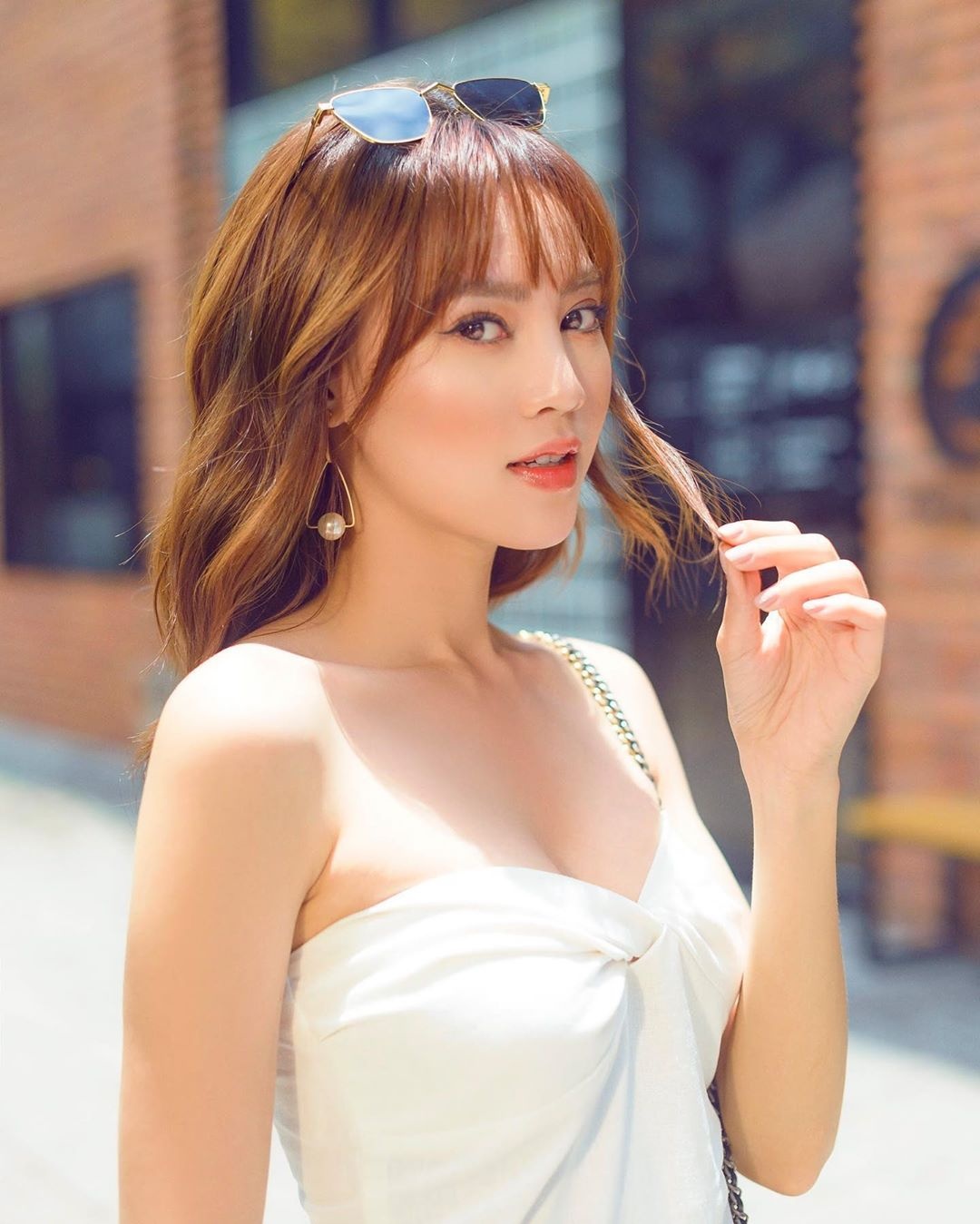 ninh duong lan ngoc mua hang hieu anh 1