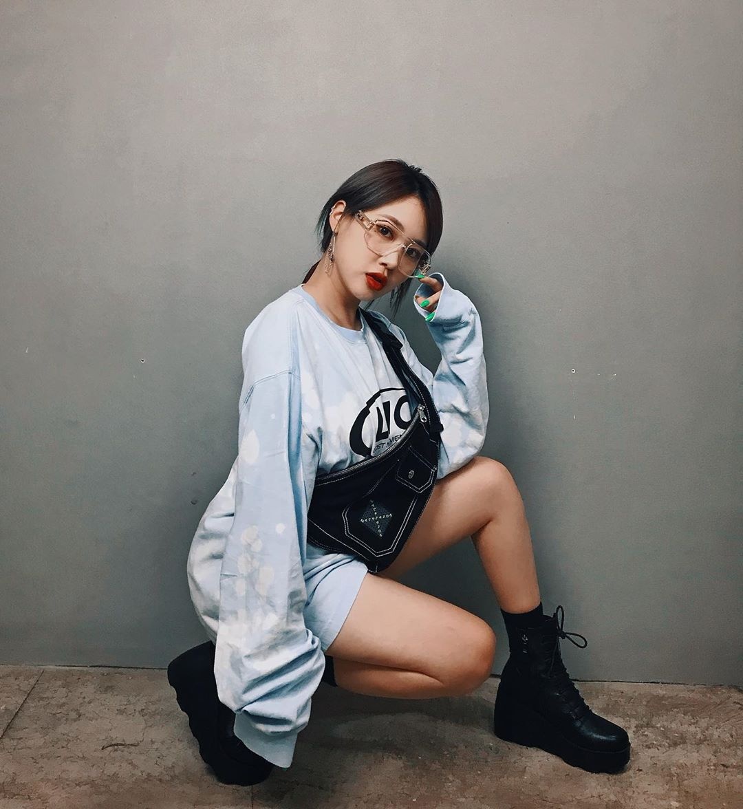 park ji min bi quay roi tinh duc anh 12