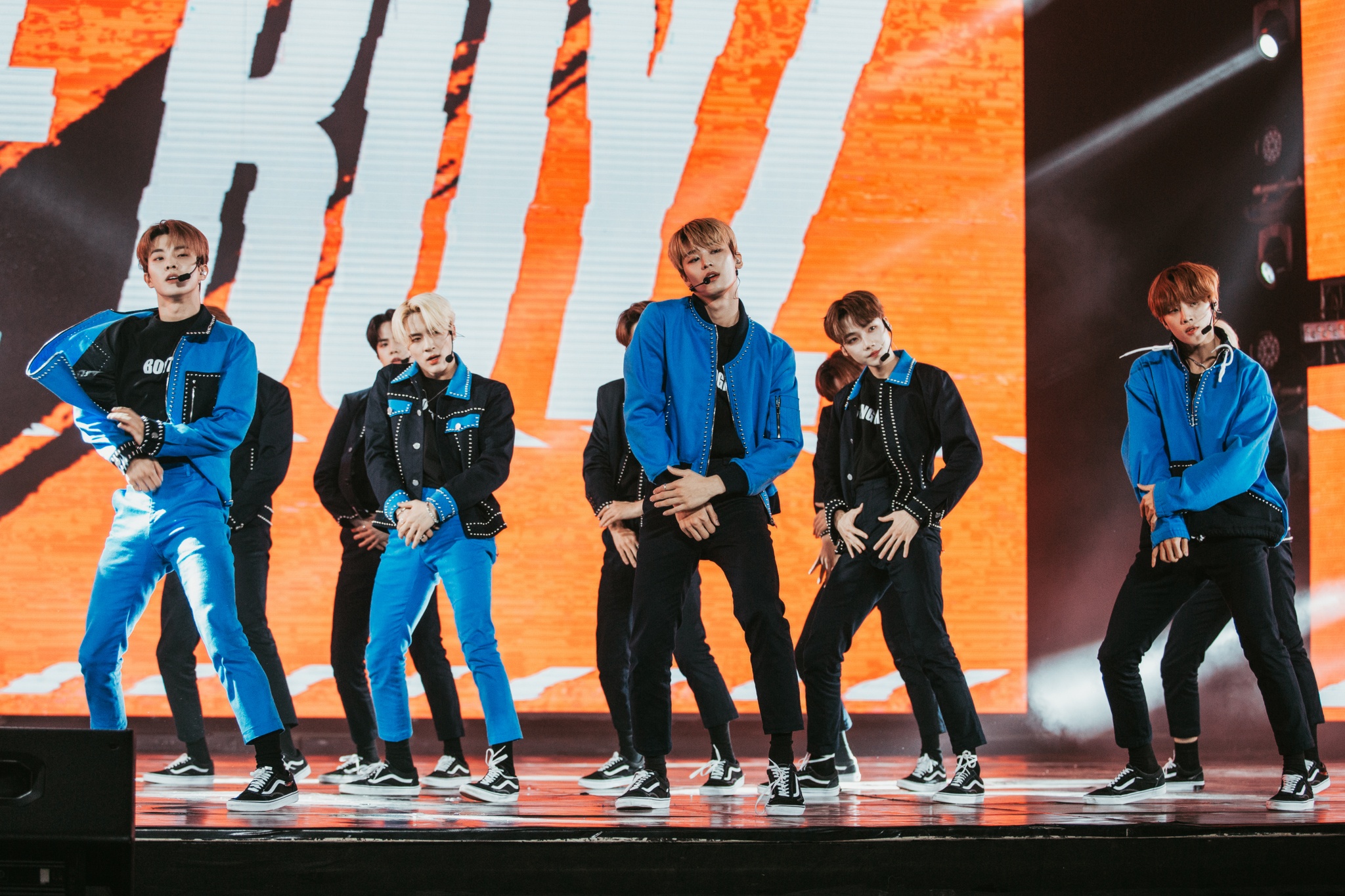 itzy the boyz viet nam anh 7