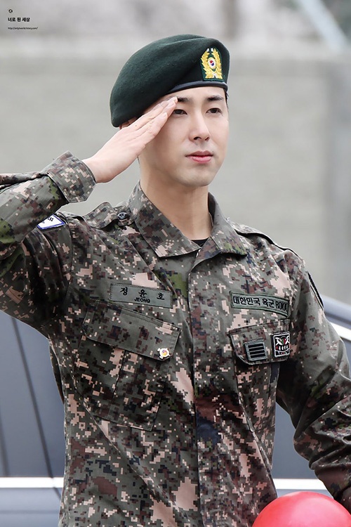 g-dragon xuất ngũ ảnh 4 g-dragon xuat ngu anh 4