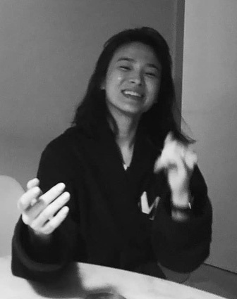 song hye kyo sau ly hon anh 2