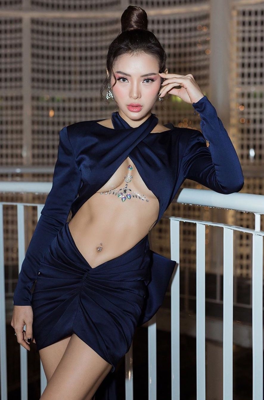 sao viet nghien khoe than tren mang xa hoi anh 13