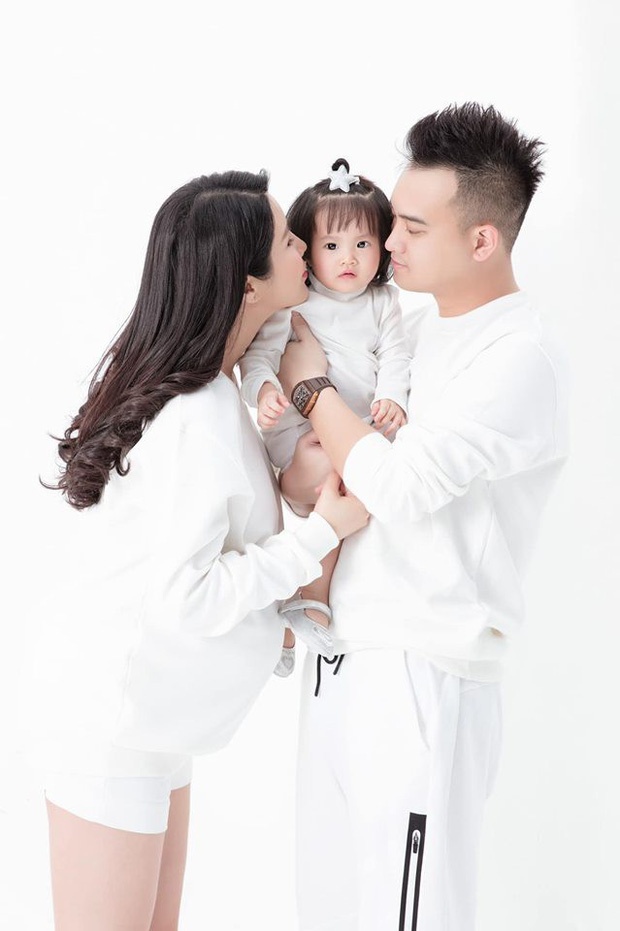 diệp lâm anh khoe ảnh gia đình ảnh 1 diep lam anh khoe anh gia dinh anh 1