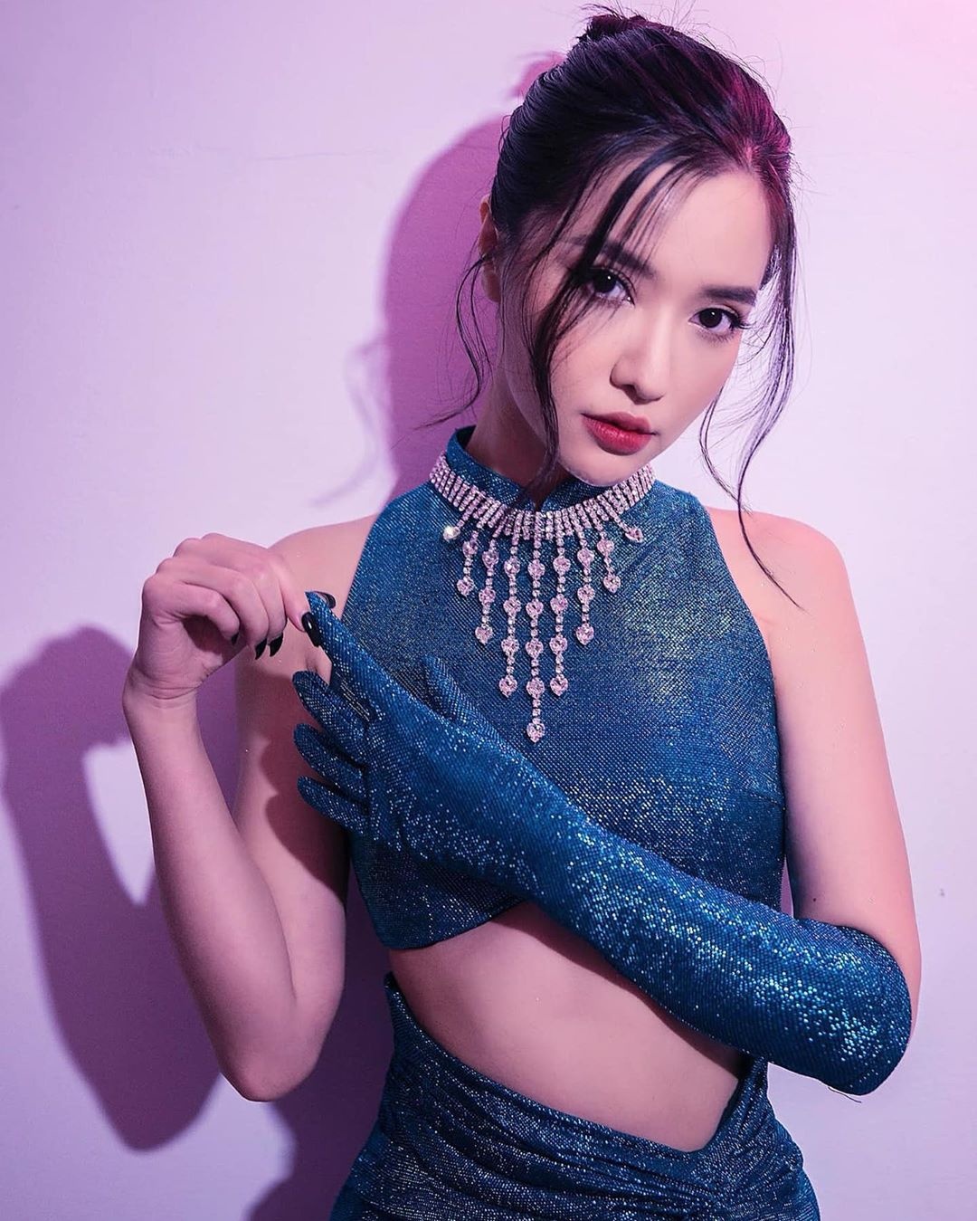 nhung lan gay tranh cai cua bich phuong anh 12