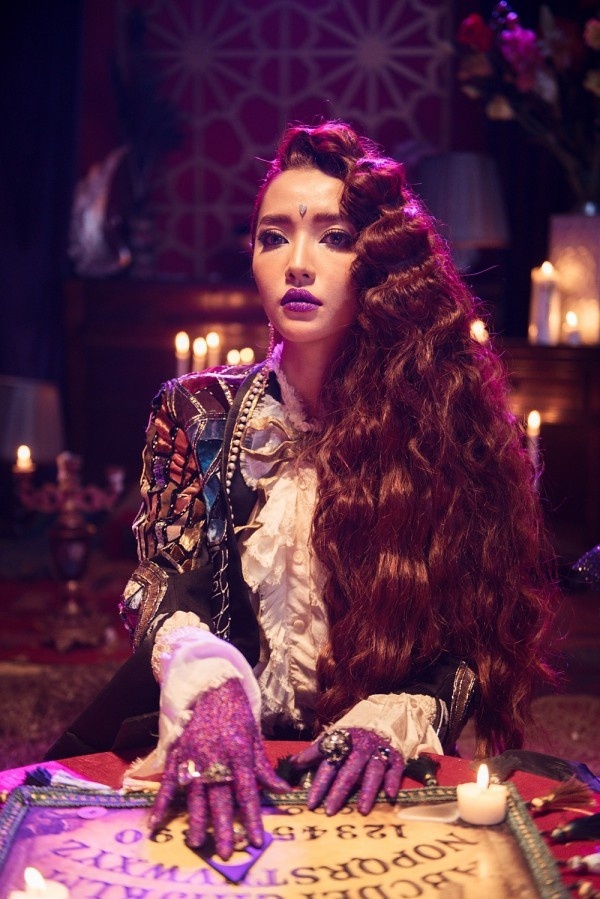 nhung lan gay tranh cai cua bich phuong anh 14