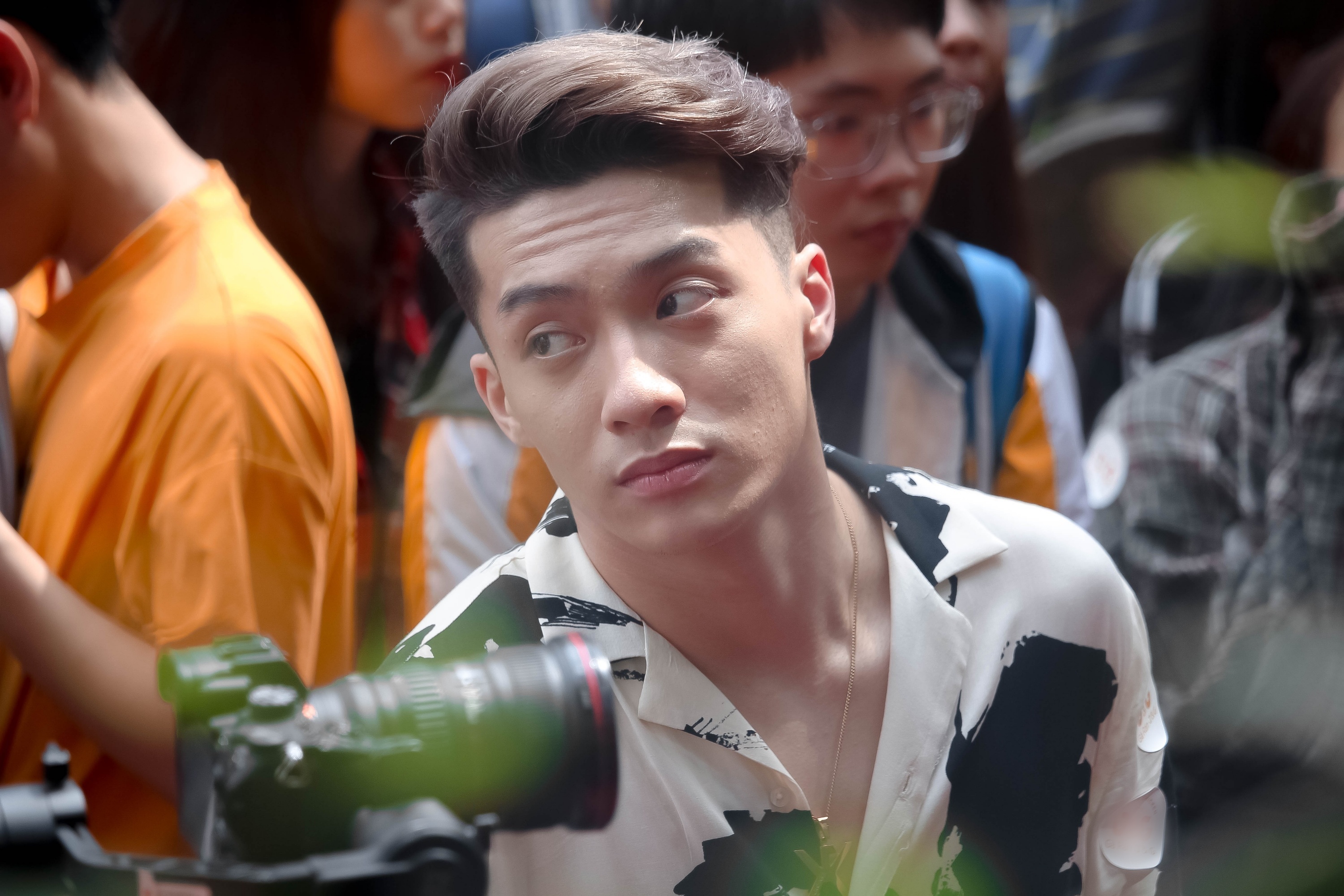 Nam dien vien Thai Lan duoc khen than thien khi den Viet Nam hinh anh