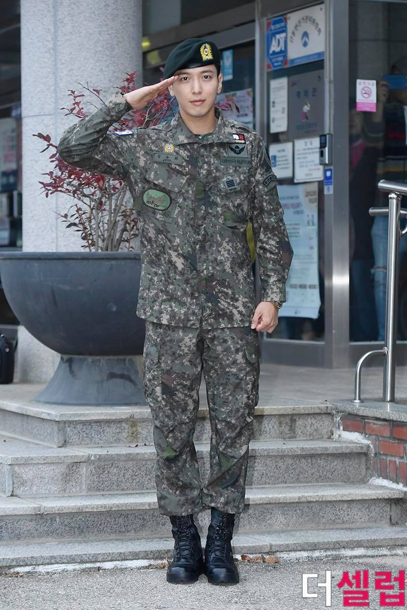 jung yong hwa xuat ngu anh 4