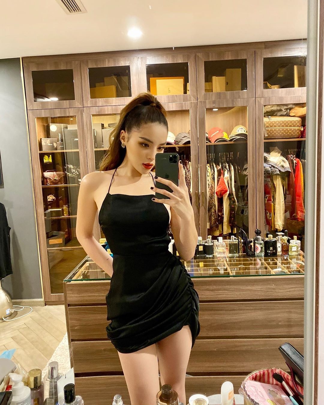 sao Viet chuong ao hai day anh 6