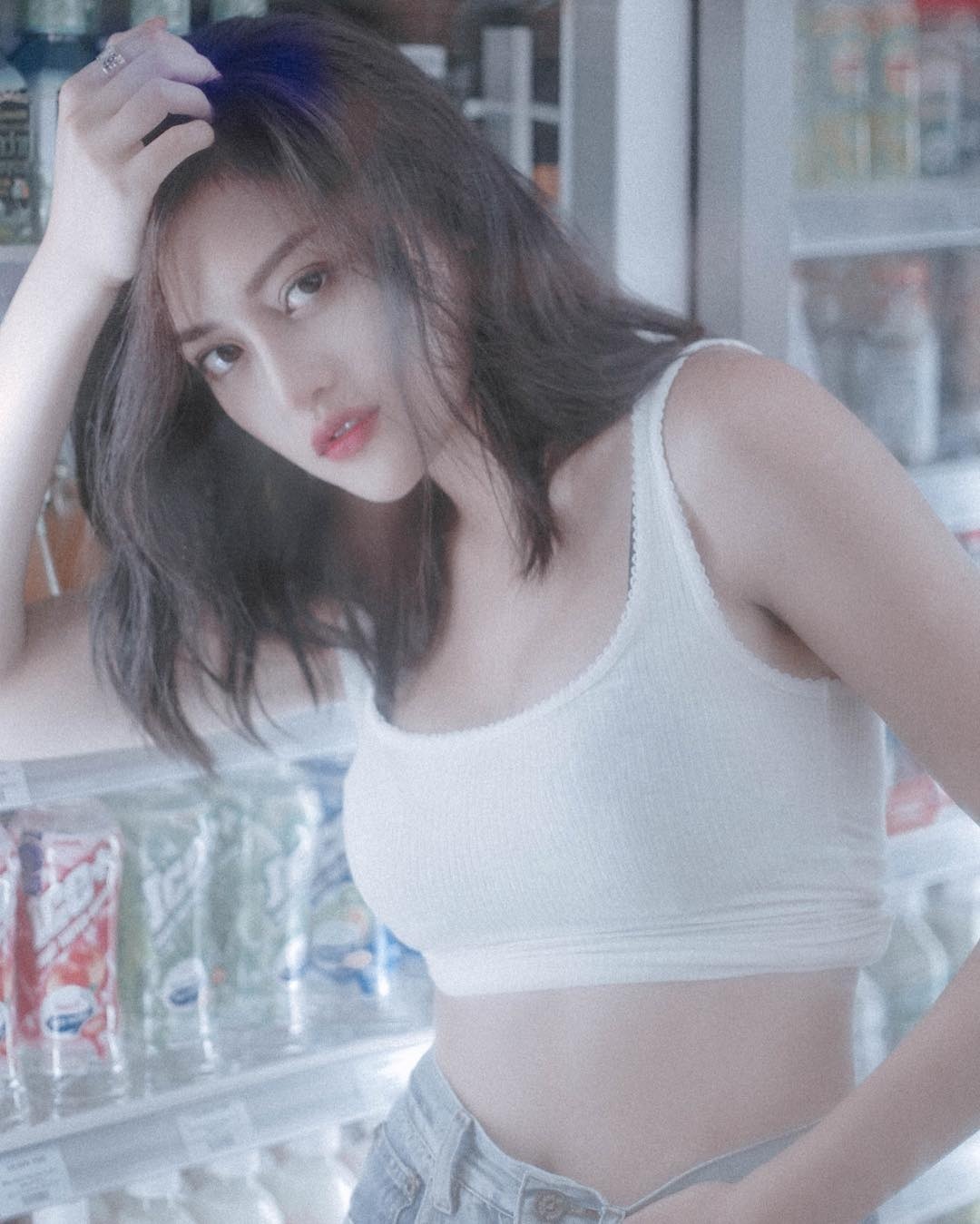 dien vien thuy anh nhan sac anh 2