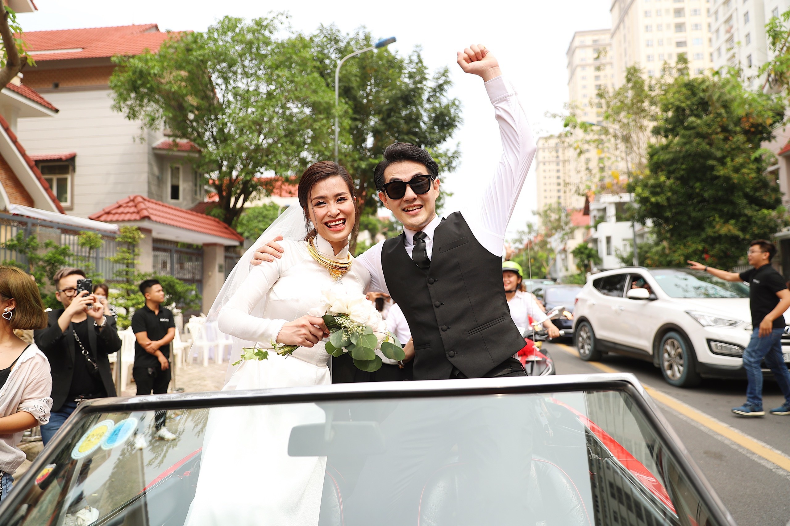 dong nhi ong cao thang dam cuoi anh 1