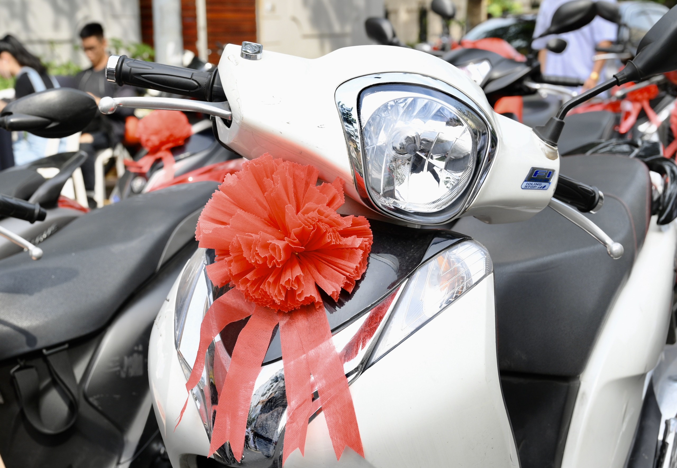 dong nhi ong cao thang dam cuoi anh 49