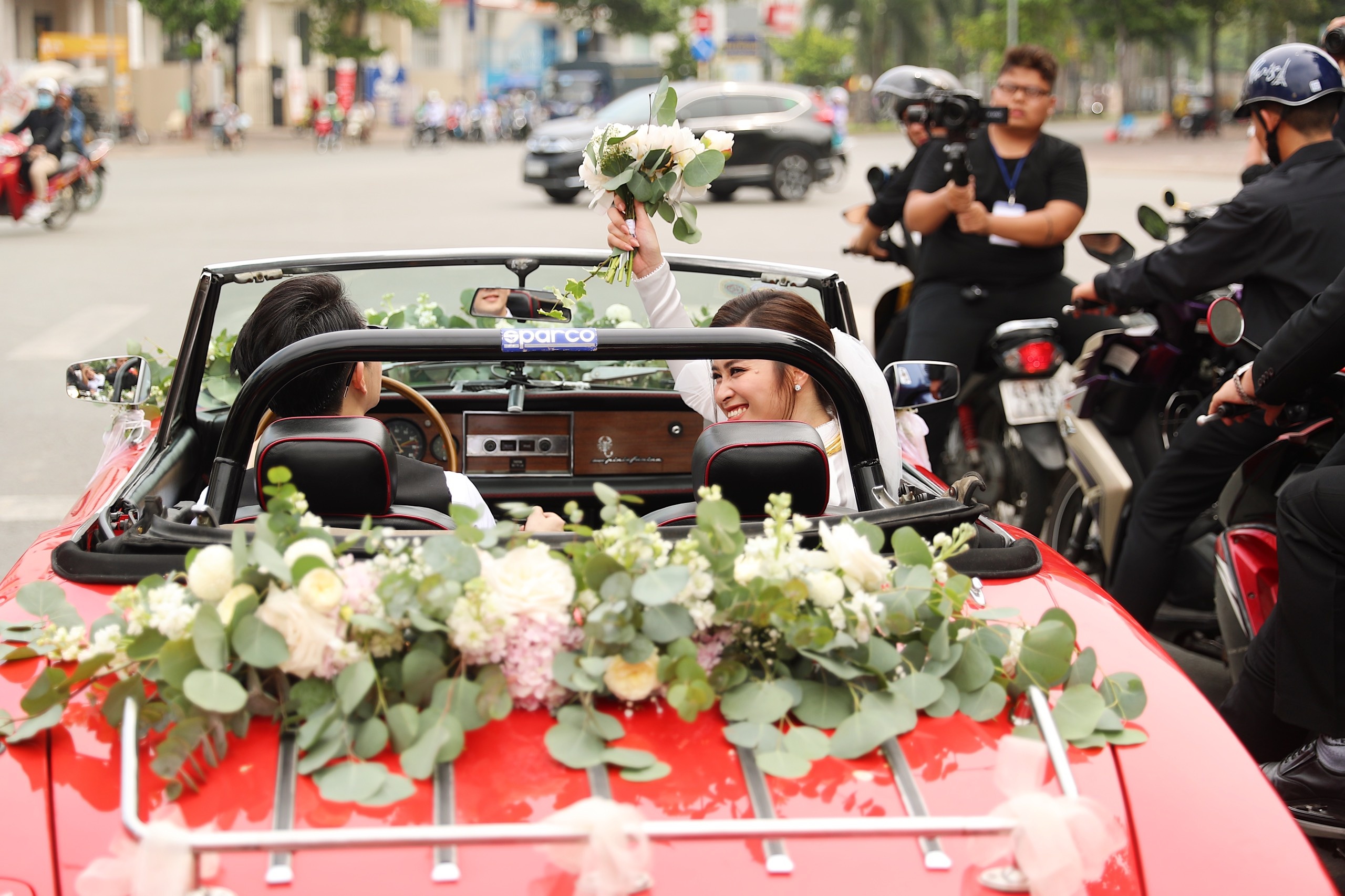 dong nhi ong cao thang dam cuoi anh 71