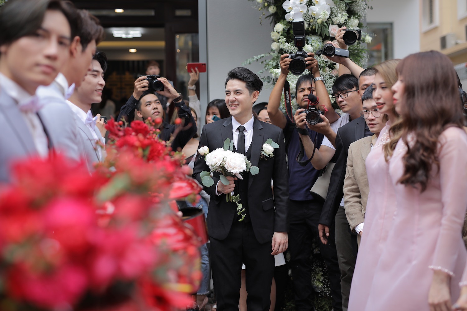 dong nhi ong cao thang dam cuoi anh 52