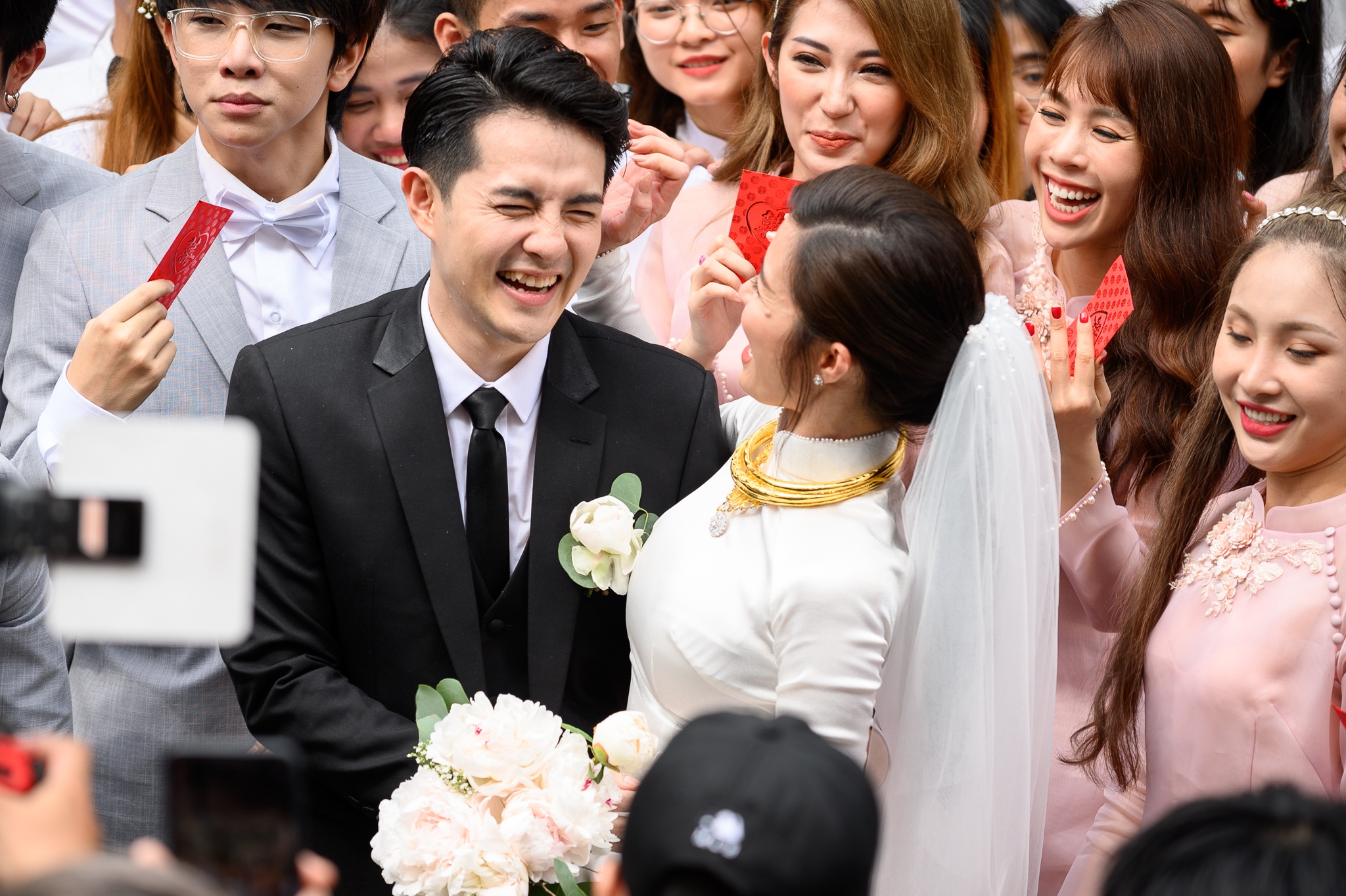 dong nhi ong cao thang dam cuoi anh 65