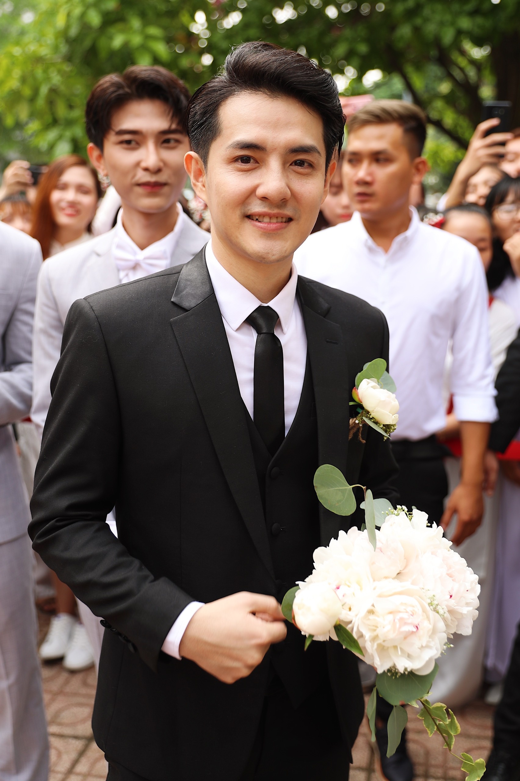 dong nhi ong cao thang dam cuoi anh 56