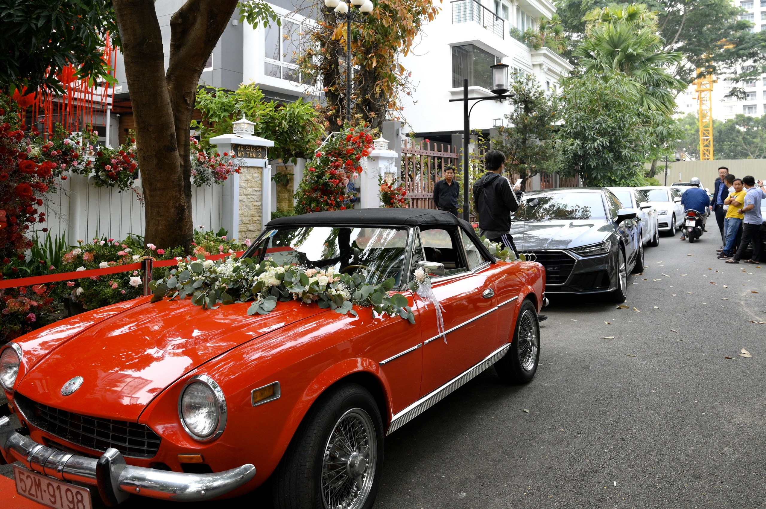 dong nhi ong cao thang dam cuoi anh 33