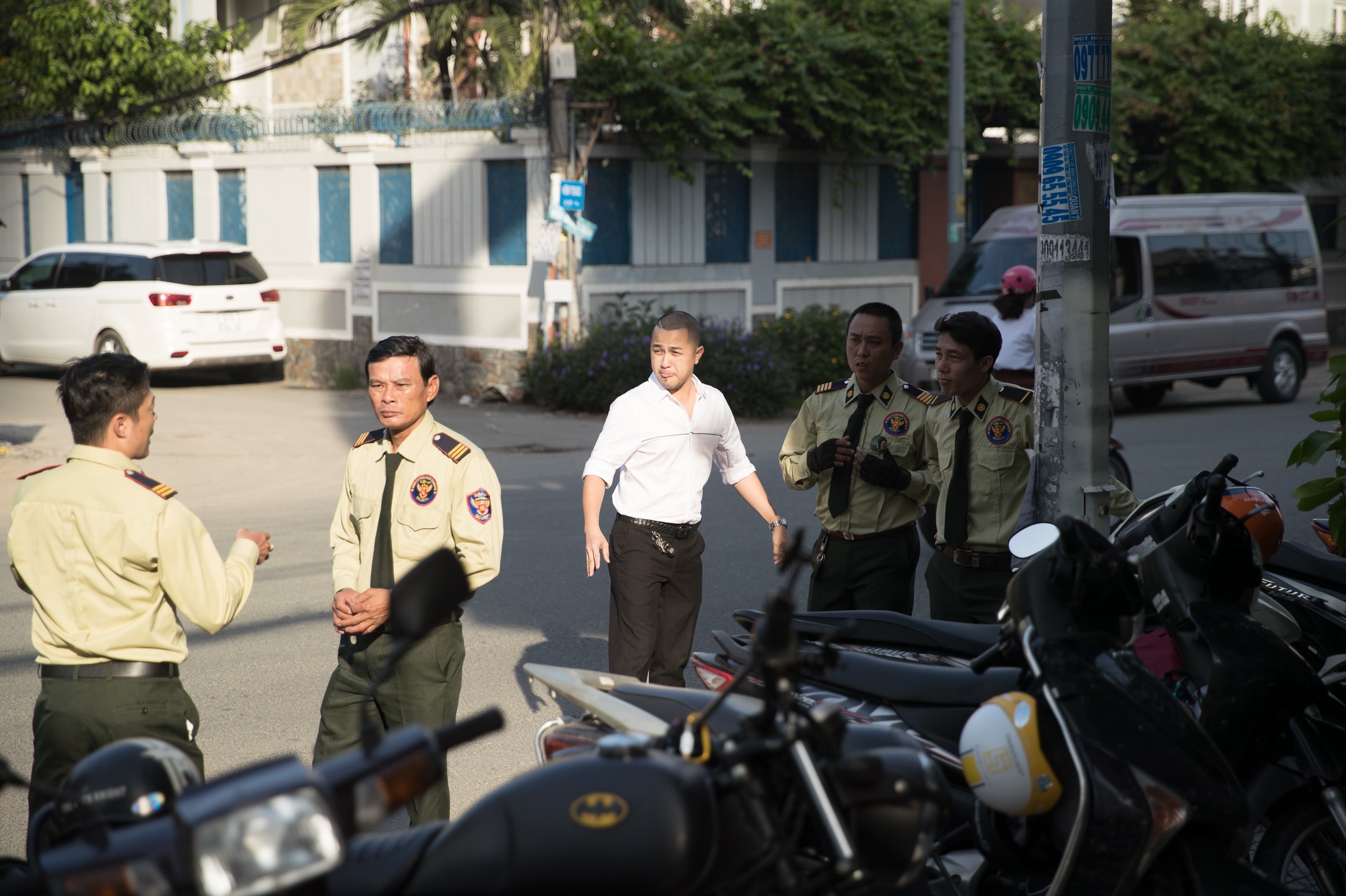 bao thy dam cuoi anh 2