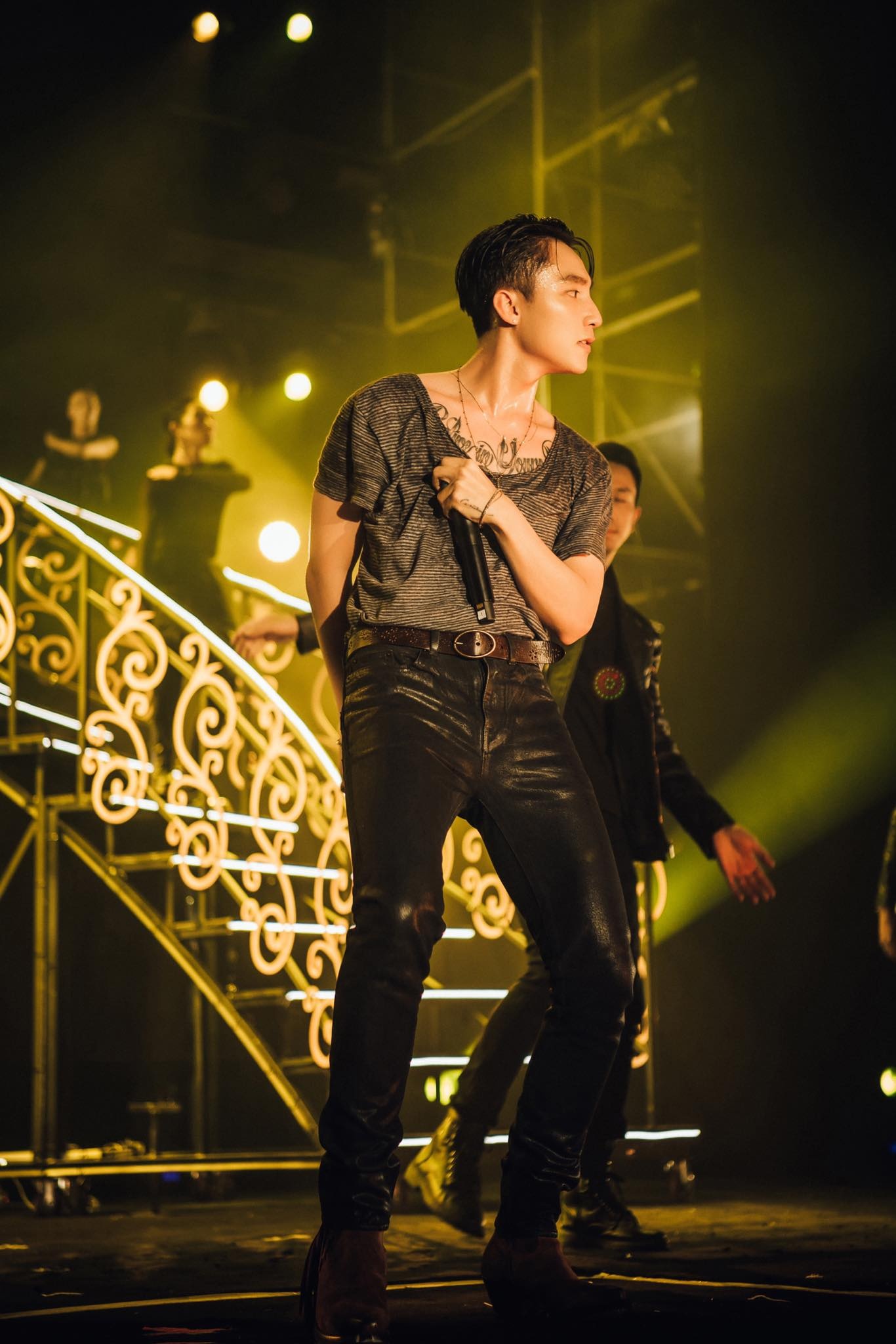 son tung m-tp anh 23