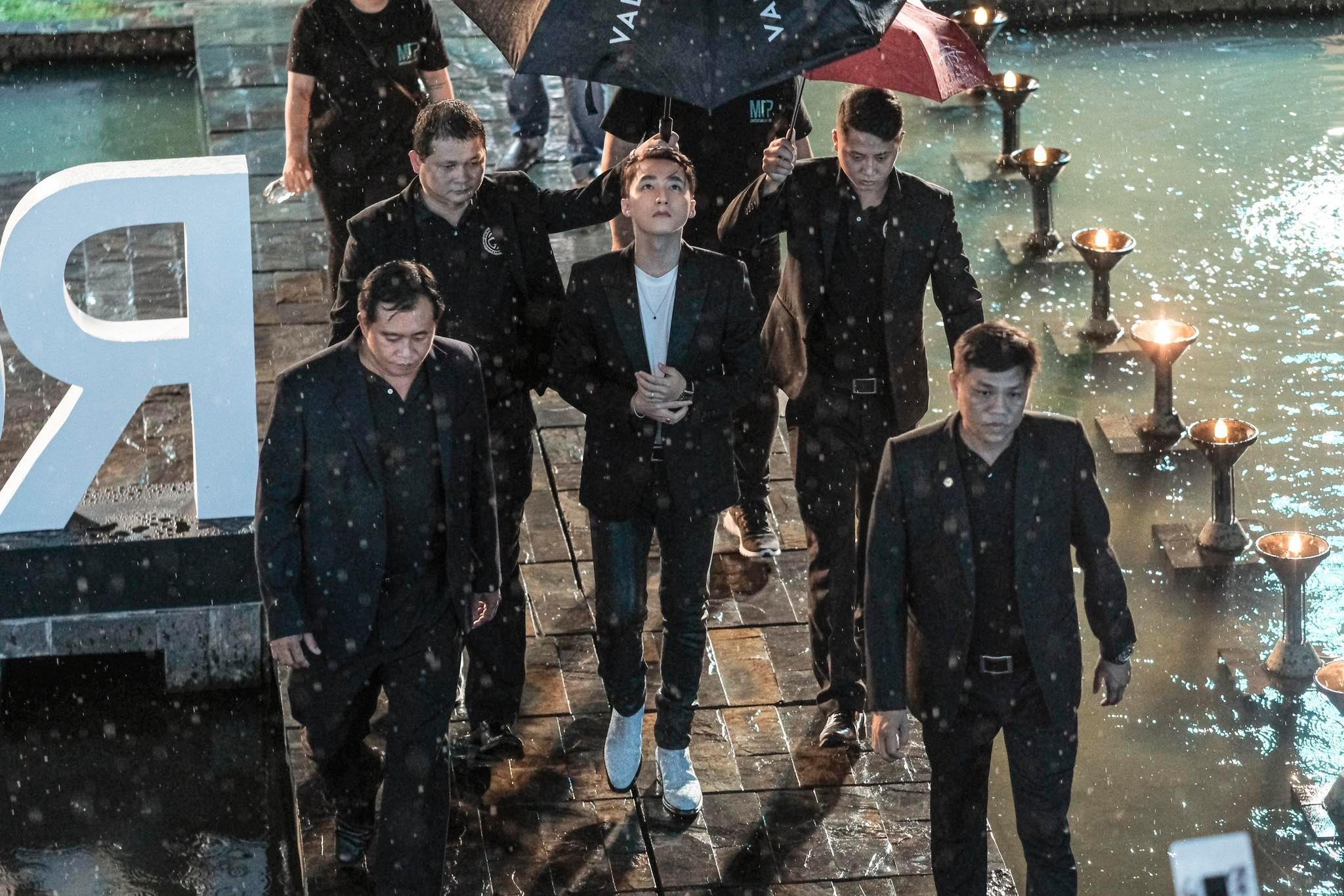 son tung m-tp anh 40