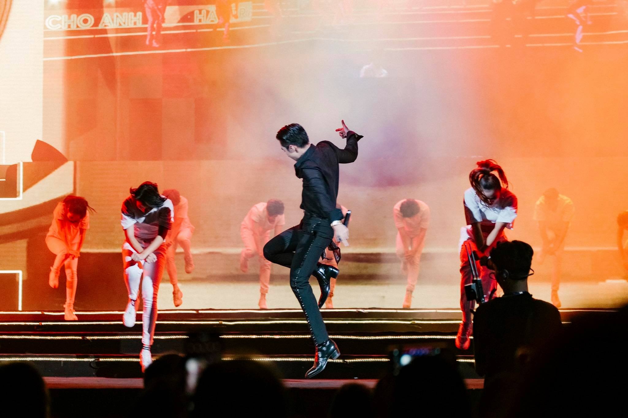 son tung m-tp anh 16