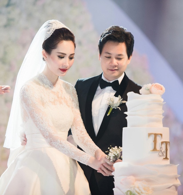 thuc don tiec cuoi sao viet anh 15