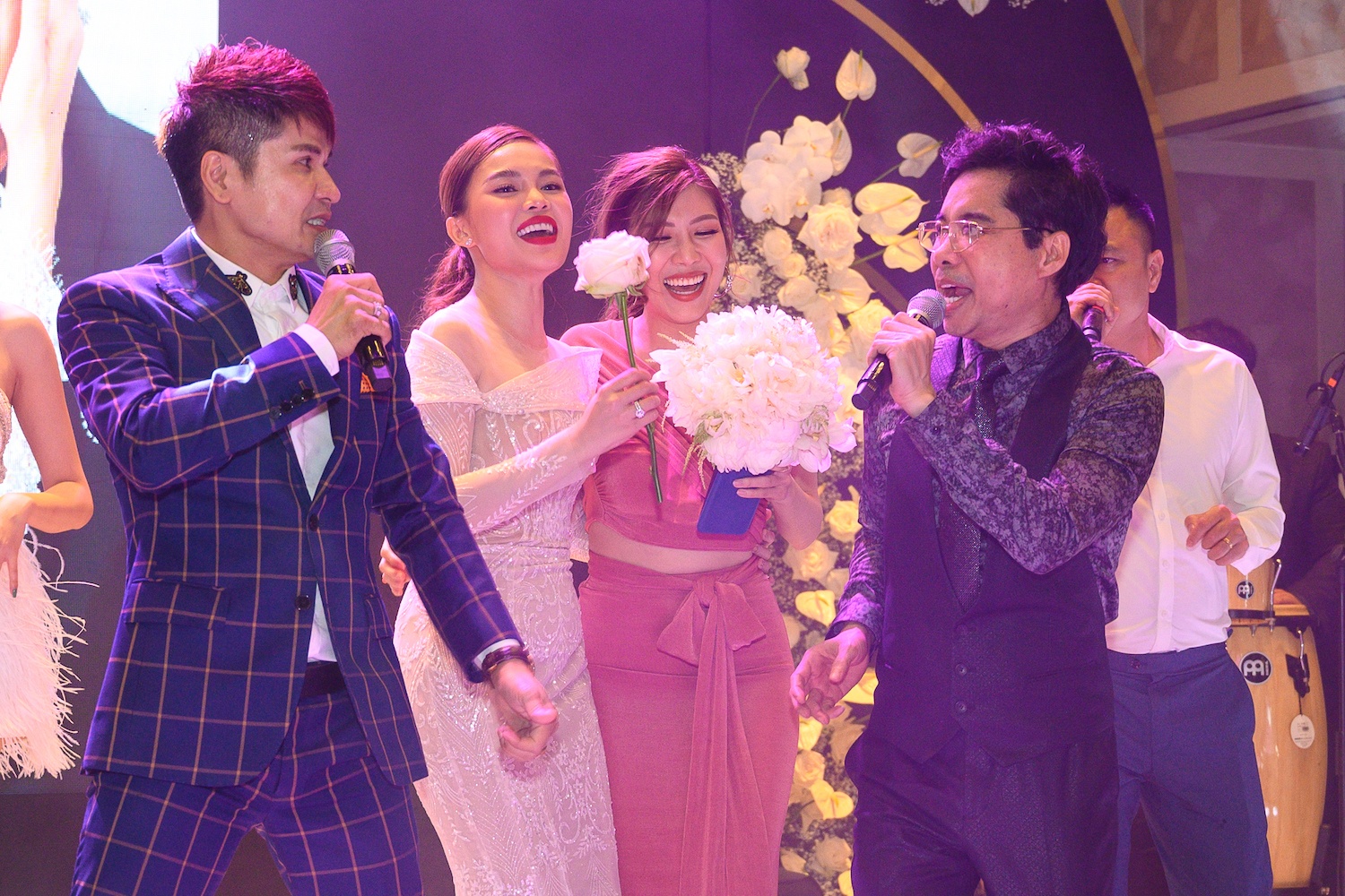 dong nhi bao thy dam cuoi anh 56