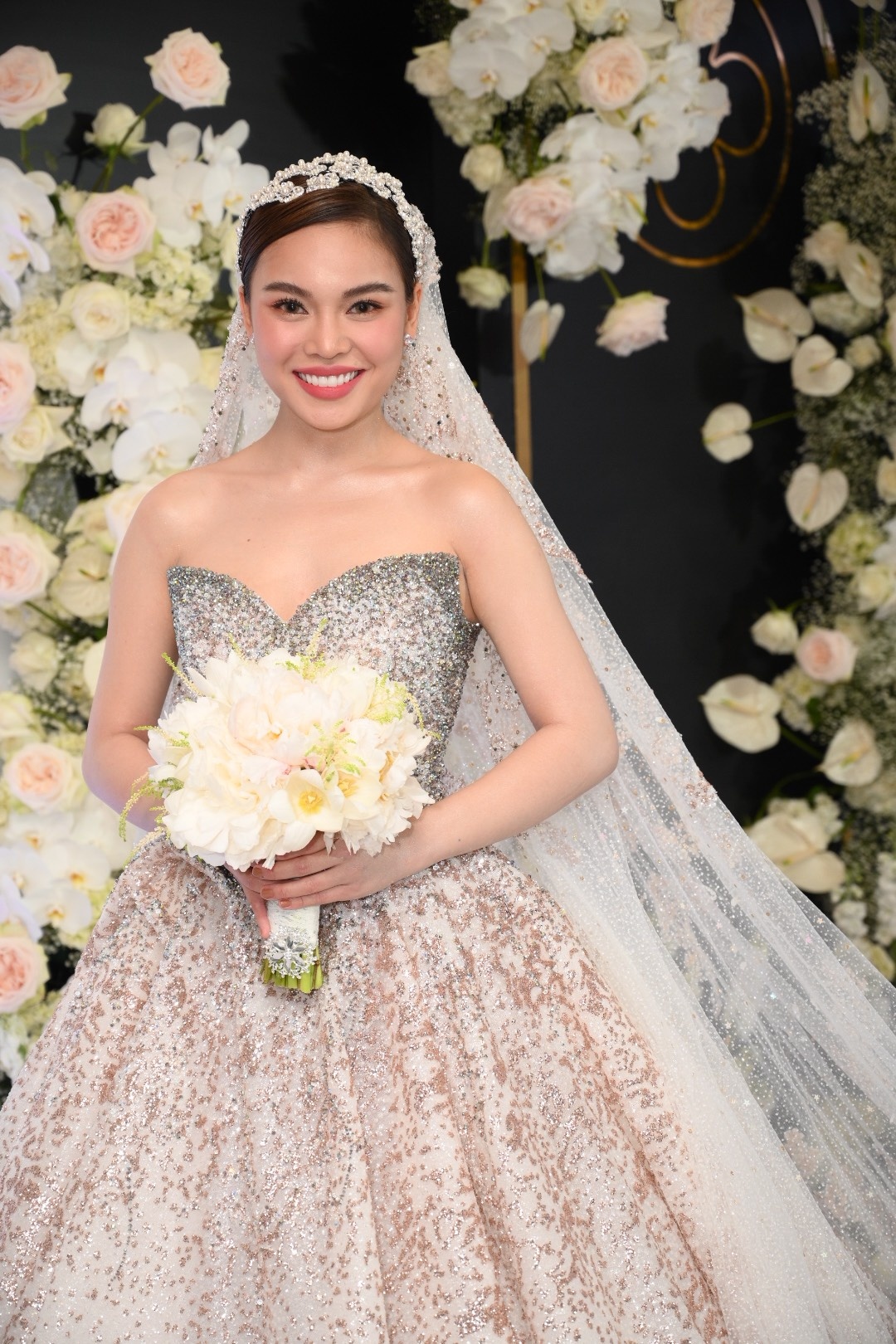 dong nhi bao thy dam cuoi anh 50